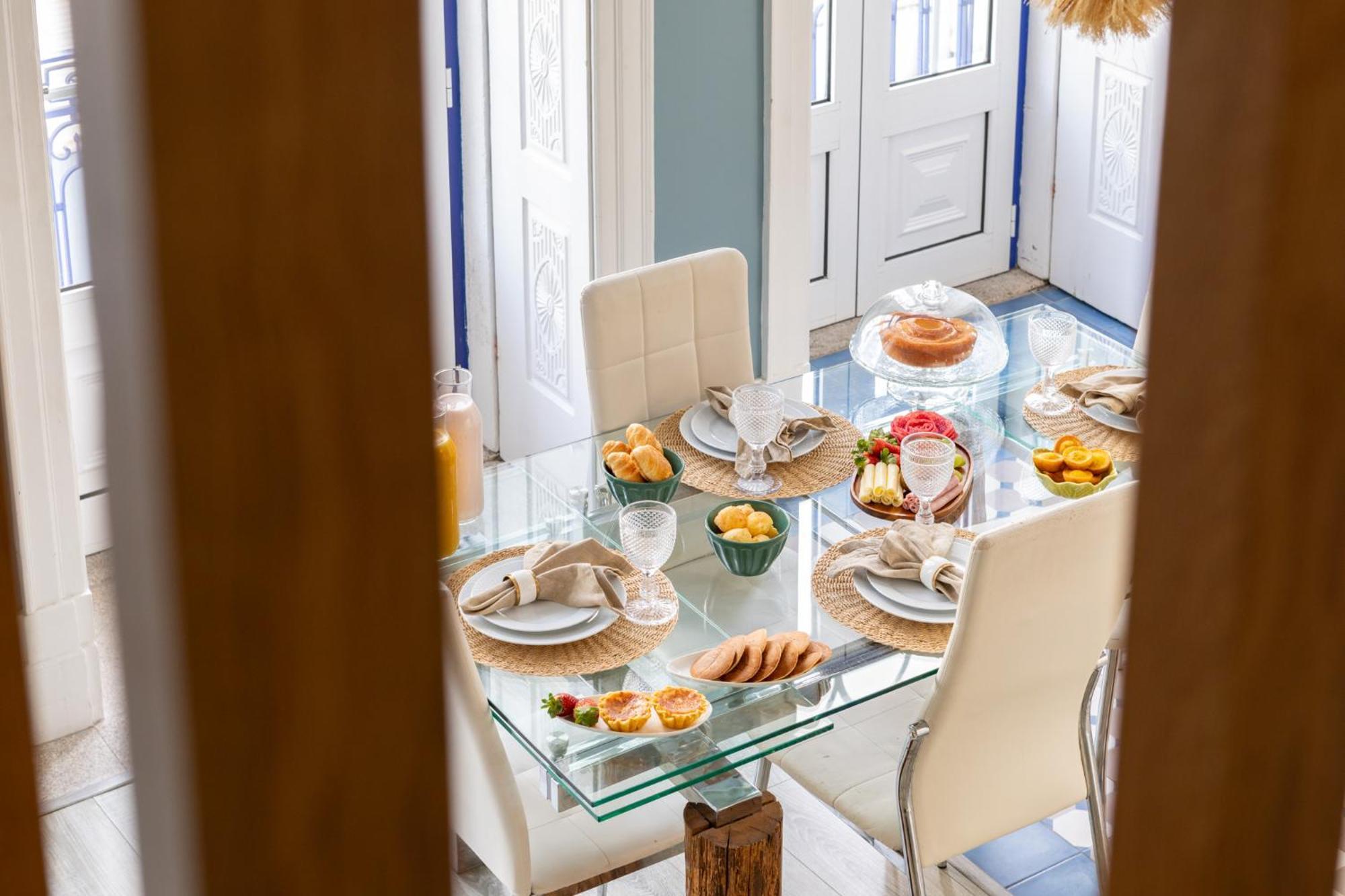 Deluxe Spacious Flats W Mezzanine By Host Wise Apartamento Porto Exterior foto