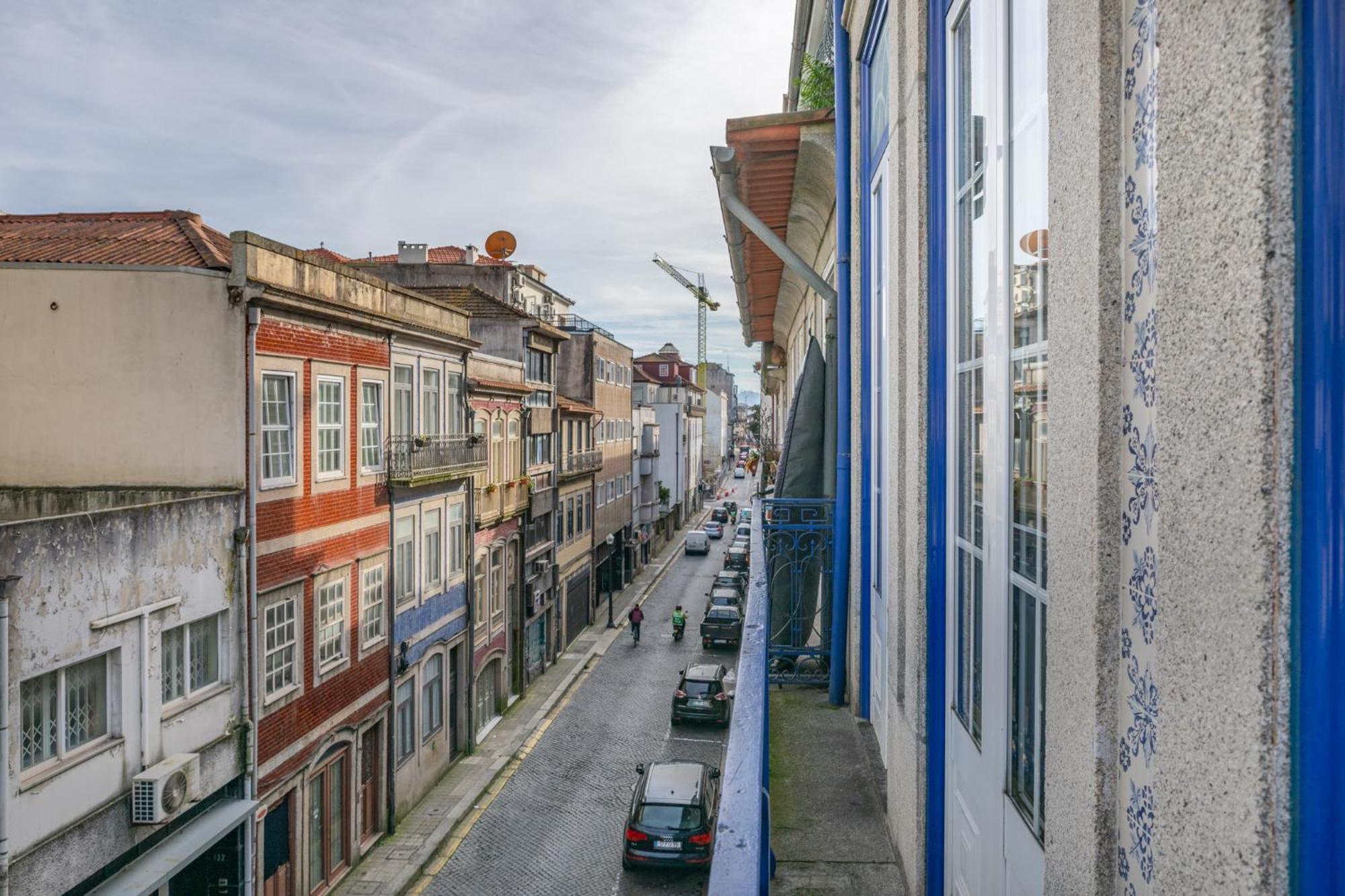 Deluxe Spacious Flats W Mezzanine By Host Wise Apartamento Porto Exterior foto