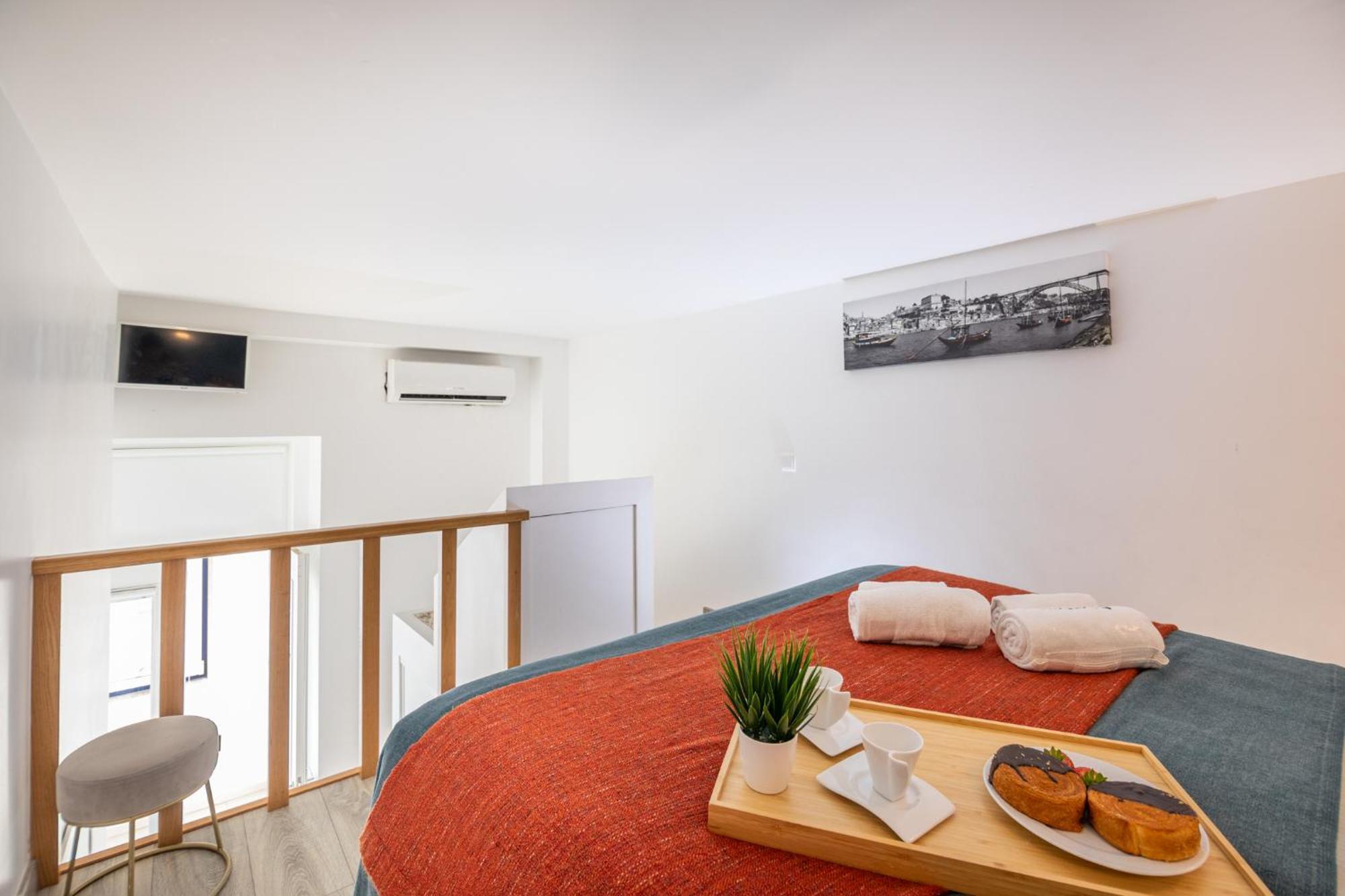 Deluxe Spacious Flats W Mezzanine By Host Wise Apartamento Porto Quarto foto