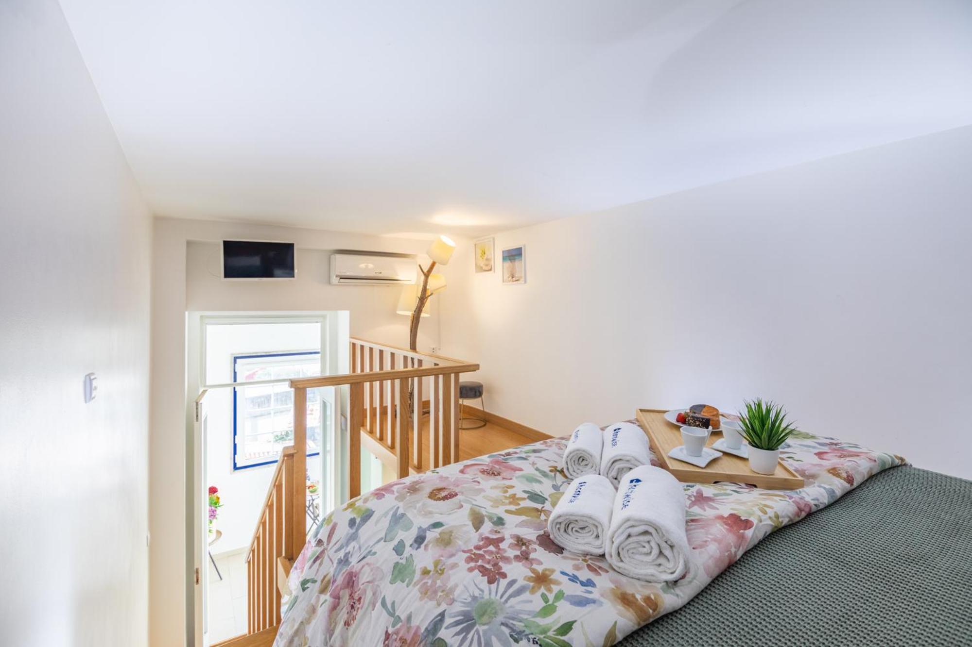 Deluxe Spacious Flats W Mezzanine By Host Wise Apartamento Porto Quarto foto