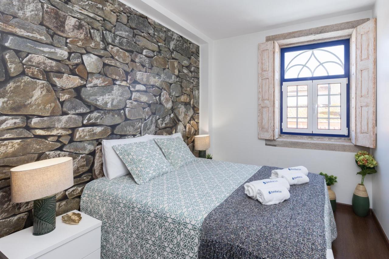 Deluxe Spacious Flats W Mezzanine By Host Wise Apartamento Porto Exterior foto